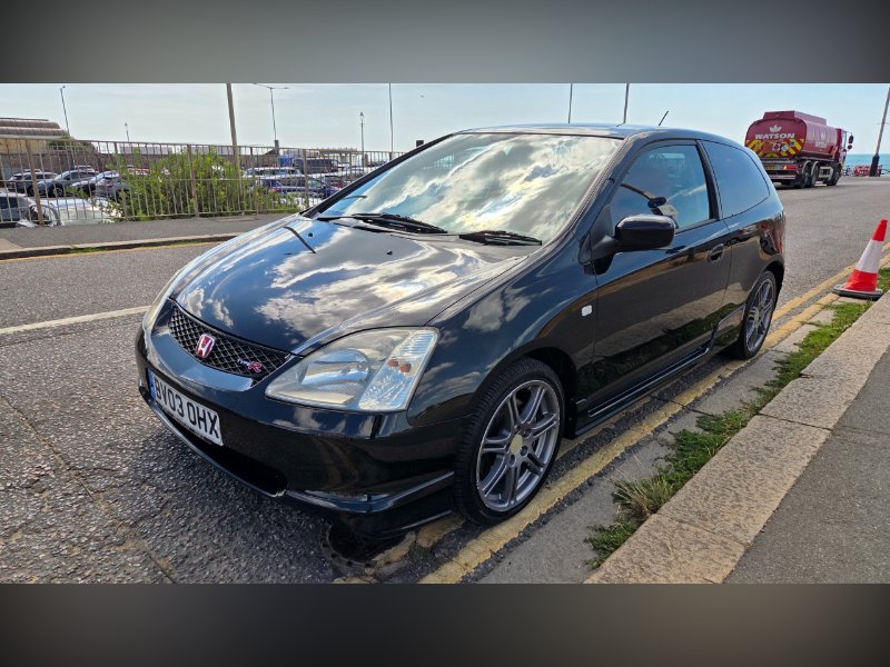 Honda Civic Type R EP3 30th Anniversary (1).jpg